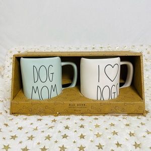 Dog mom and I love dogs mugs